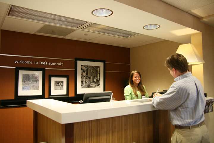 Hampton Inn Kansas City-Lee'S Summit Interior photo